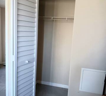 Port Saint Lucie Resort | Private room ∙ 1 guest