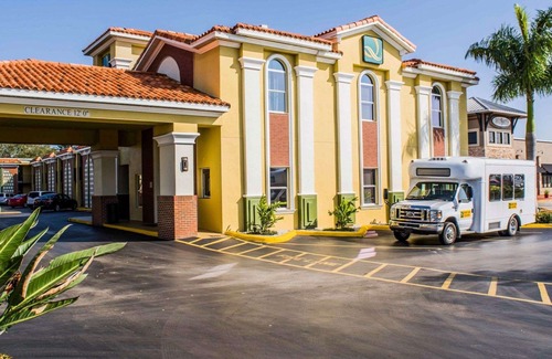 Golfview Hotel | Quality Inn Airport - Cruise Port
