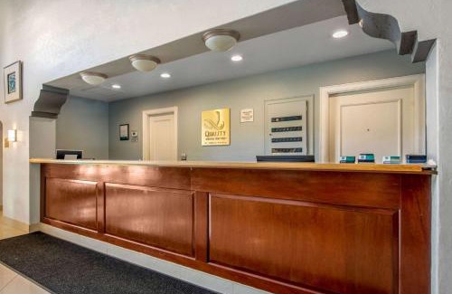 Southside Hotel | Quality Inn & Suites Jacksonville-Baymeadows