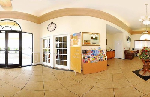 Mount Dora Hotel | Quality Inn & Suites Mt Dora North