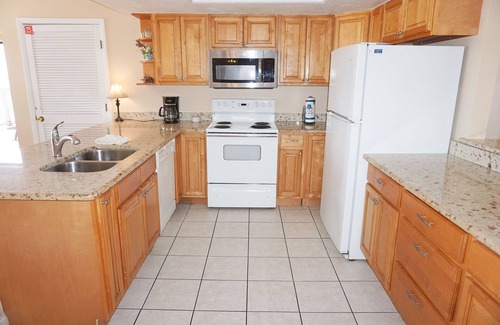 North Redington Beach Condo | Redington Surf Resort 17 Pent House Quaint Beach Front Condo Motel with Gulf Views