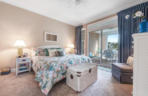 Upper Grand Lagoon Apartment | Reflections At Bay Point 212