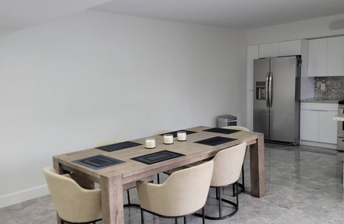 North Lauderdale House | Relax in this quiet and cozy townhouse.Quite neighborhood close to shops,dining.
