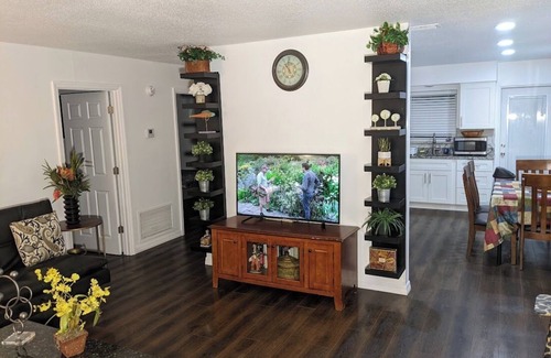 Laurel Park House | Sarasota Downtown, Best Location For Your Vacation!