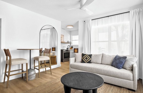Siesta Key Apartment | SeaSpray Resort