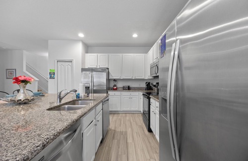 Sunridge Woods House | ⭐Spacious 10-BR Family Retreat Near Disney, Solterra Resort - Pool Spa, Game
