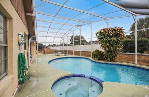 Indian Ridge House | Spacious 3 Bedroom 2 Bathroom Pool Home in Indian Ridge
