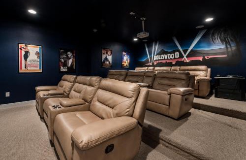 West Kissimmee Villa | Spacious Home by Rentyl Near Disney with Private Pool, Movie Room, Air Hockey Table & Resort Amenities - 530B