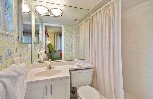 Sunset Reef Apartment | Sunset Villas Unit #3 Condo