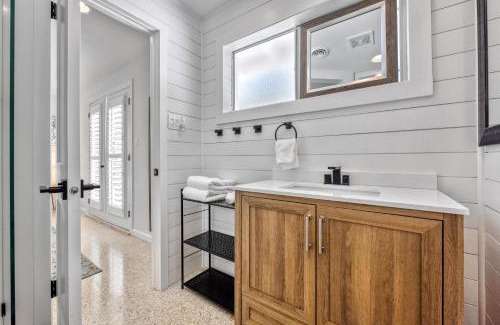 Bay Isle House | Sunset West - 3360