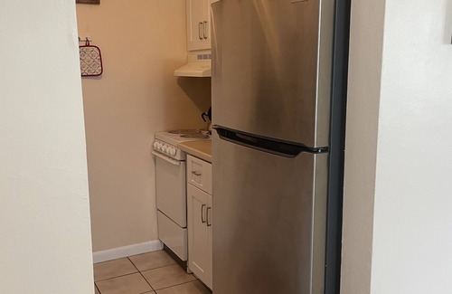 Pompano Beach Condo | “Trade the Cold for Sun & Sand – Available Nov, Dec or Mar!”