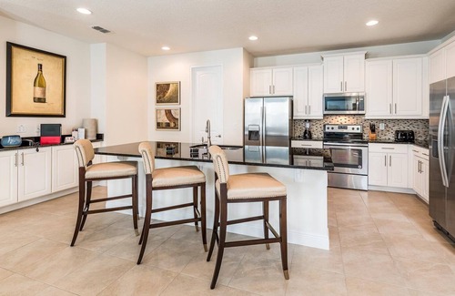 West Kissimmee House | Traditional Home with Screened In Pool and Spa at Encore