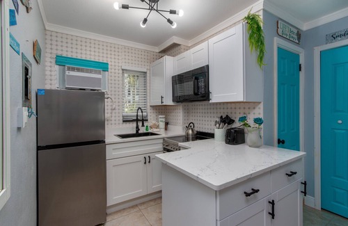 Treasure Island Condo | Tropic Terrace Suite #10 - Beachfront Resort