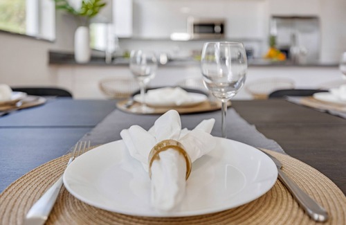 Allapattah House | UP TO 12 GUESTS! Modern house near Wynwood