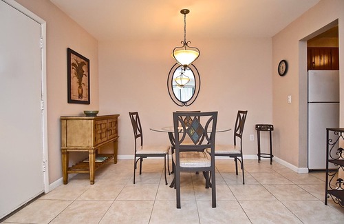 Siesta Key Condo | Upgraded 1 BR/1 Bath Condo, Renovated Ground Floor Unit.