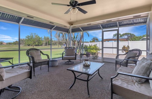 Lochmoor Waterway Estates House | 187 m² House ∙ 3 bedrooms ∙ 6 guests