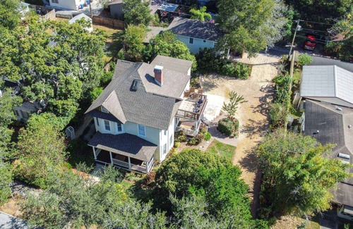 Lakeland House | 343 m² House ∙ 5 bedrooms ∙ 12 guests