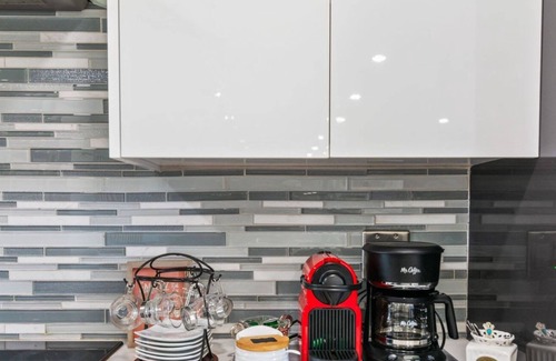 Westchester House | Villa Luxury | Pool-Water Heater | BBQ | Outdoor Dining