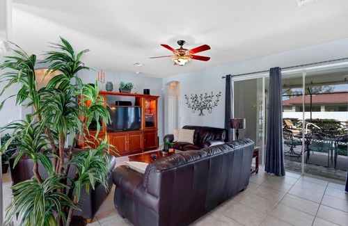 Pelican Villa | Villa SaraBella