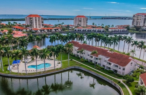 Isla del Sol Condo | Vista Verde W Escape the 'Ordinary' on Isla del Sol