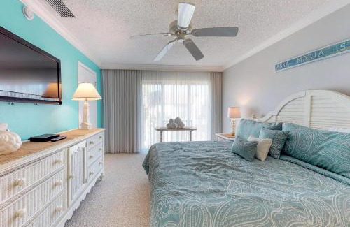 Holmes Beach Apartment | Water's Edge Condominiums