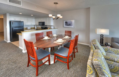 Brush - Stewarts Condo | Wyndhams Ocean Walk Resort 3/2 Deluxe