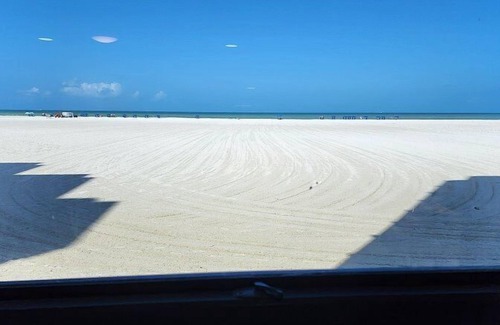 South Island Condo | You will be in the center of all the action staying in this ground level two.