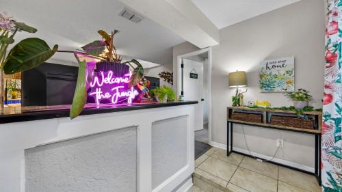 Old Seminole Heights House | Zen Jungle House by Busch Gardens Sleeps 12 with Outdoor Games & Detached Play Space!