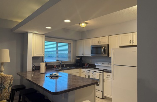 Cocoa Beach Condo | 1-bedroom oceanfront condo with WiFi, AC in amazing Cocoa Beach