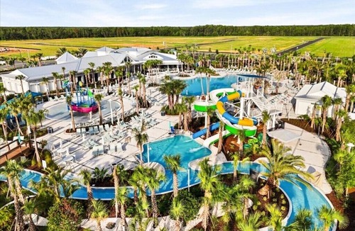Clermont House | 10 BD/8 BA/Windsor Cay (16239 CC)