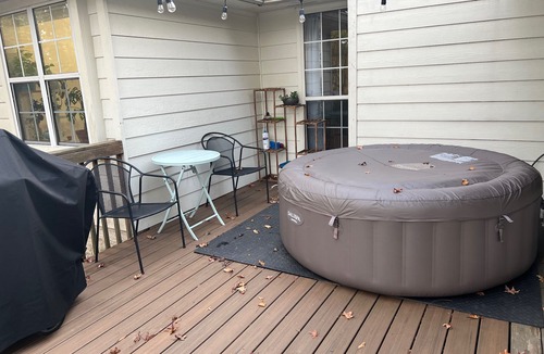 Martinez House | 10 Mins to Masters 3bd/2br Bungalow Home