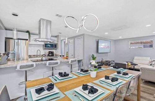 Port Tampa City House | 1000 m² House ∙ 4 bedrooms ∙ 10 guests
