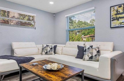 Port Tampa City House | 1000 m² House ∙ 4 bedrooms ∙ 10 guests