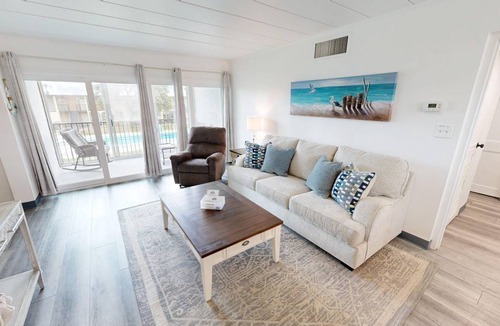 Fort Walton Beach Condo | 102 m² Condo ∙ 2 bedrooms ∙ 6 guests