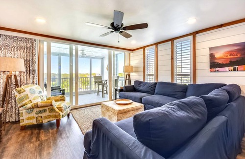 Holiday Isle Condo | 109 m² Condo ∙ 2 bedrooms ∙ 6 guests