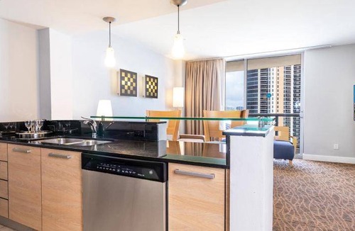 Sunny Isles Beach Apartment | 111 m² Apartment ∙ 127 guests
