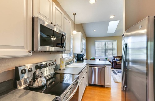 Mount Pleasant House | 111 m² House ∙ 3 bedrooms ∙ 6 guests