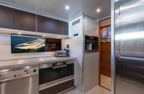 Seybold Boat Rental | 115' Super Yacht