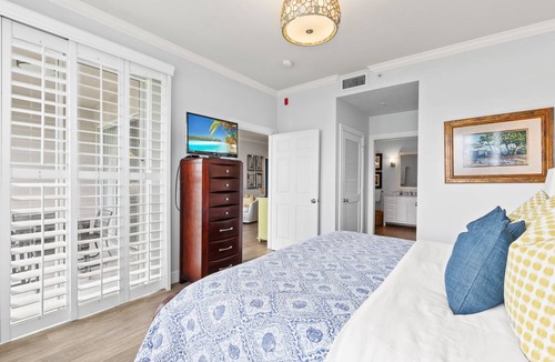 Naples Condo | 116 m² Condo ∙ 2 bedrooms ∙ 6 guests