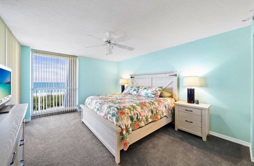 Fort Pierce Shores Condo | 118 m² Condo ∙ 2 bedrooms ∙ 4 guests