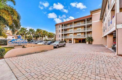Independence Square Apartment | 121 m² Apartment ∙ 2 bedrooms ∙ 6 guests