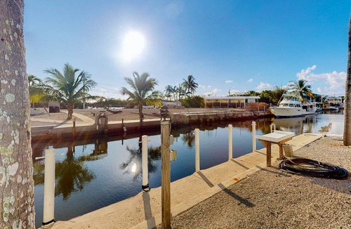 Geiger Key House | 125 m² Mobile home ∙ 2 bedrooms ∙ 4 guests
