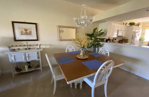 Naples Condo | 126 m² Condo ∙ 2 bedrooms ∙ 5 guests