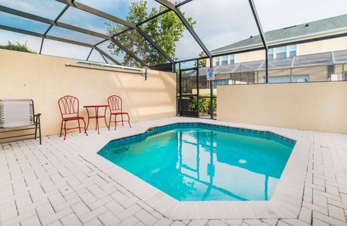 Windsor Hills House | 129 m² House ∙ 3 bedrooms ∙ 7 guests