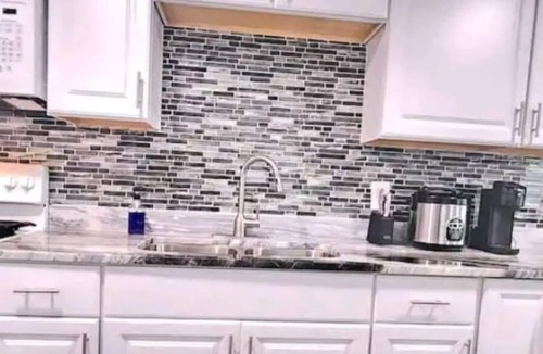 Highpoint Apartment | # 13 Clearwater airport home