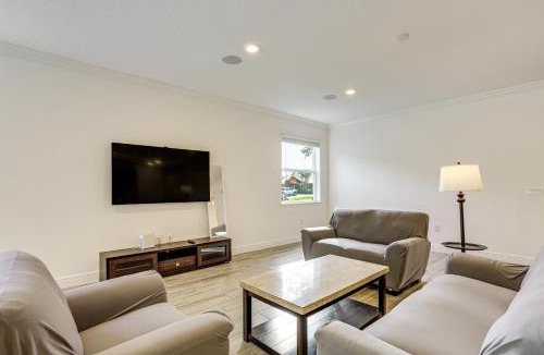 Port Saint Lucie Apartment | 13 Mi to Beach Modern Getaway in Port St Lucie!