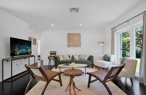 Southwest Coconut Grove House | 131 m² House ∙ 3 bedrooms ∙ 8 guests