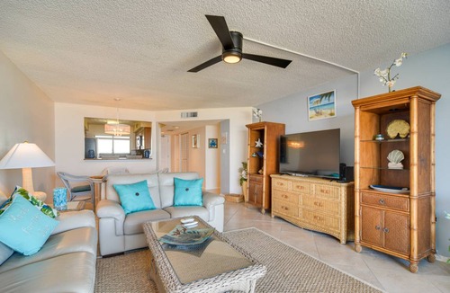 Sand Key Apartment | 132 m² Apartment ∙ 2 bedrooms ∙ 8 guests