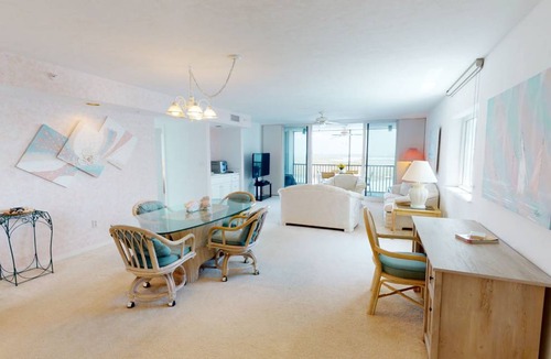 Mid Island Apartment | 133 m² Apartment ∙ 2 bedrooms ∙ 6 guests