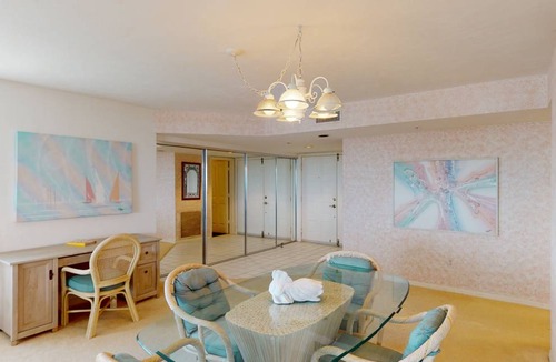 Mid Island Apartment | 133 m² Apartment ∙ 2 bedrooms ∙ 6 guests